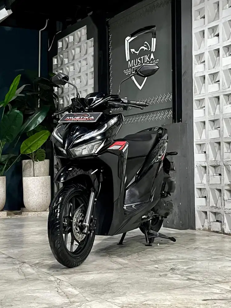 HONDA VARIO 125 CBS 2022 - Chintia Mustika