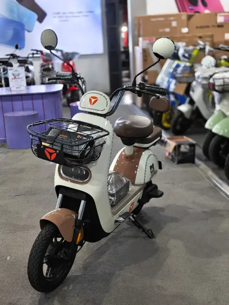 SEPEDA LISTRIK BISA KREDIT DP 0%