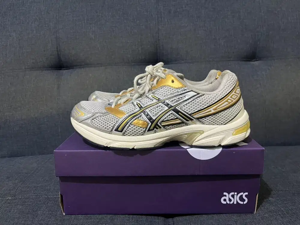 Sepatu Asics Gel 1130 White Black Gold