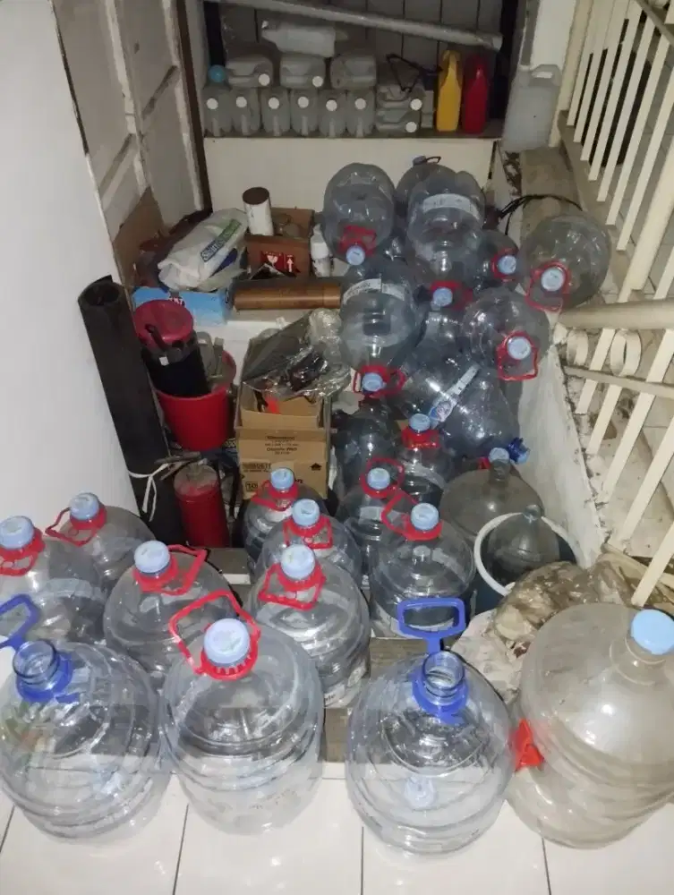 Botol gallon leminerale borongan