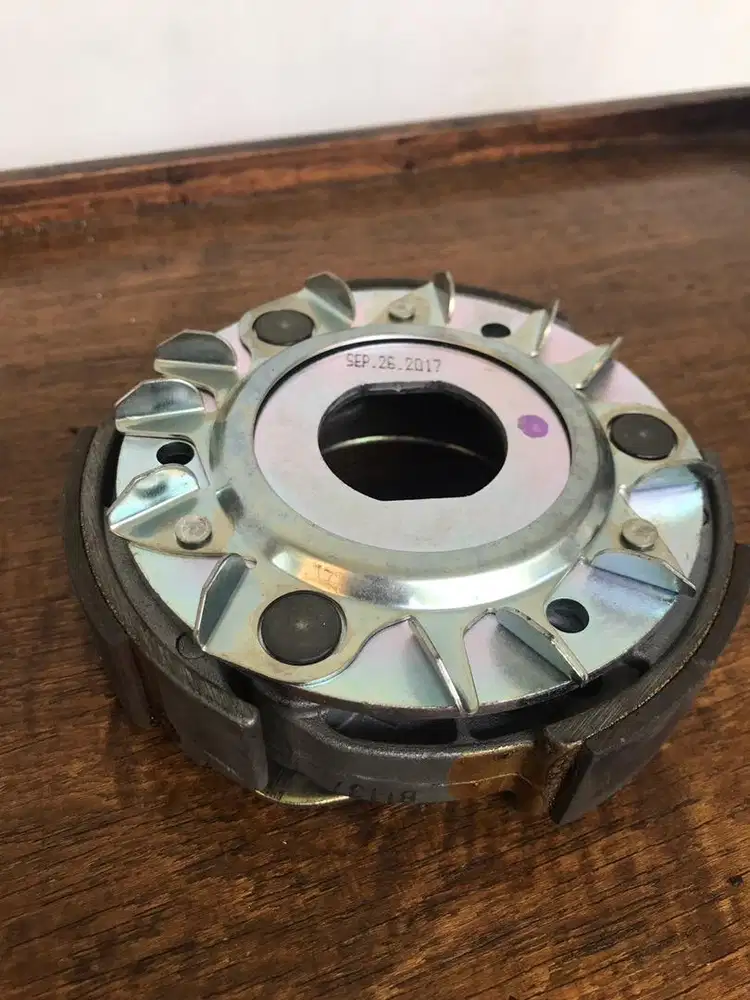 Dudukan / Cover Kopling Piaggio MP3