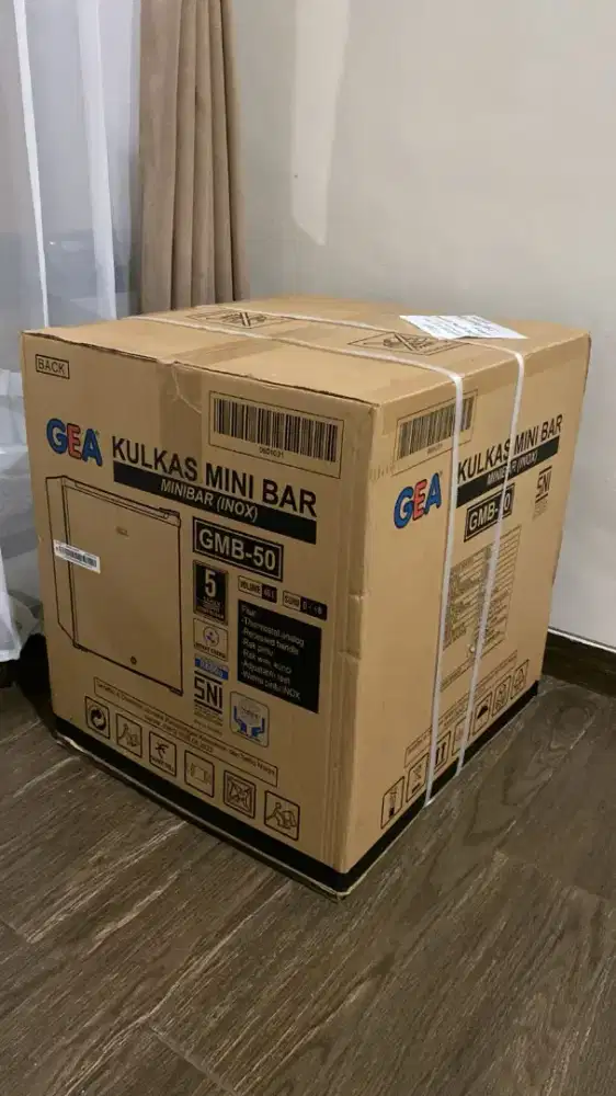 DIJUAL KULKAS MINI BAR GEA GMB - 50