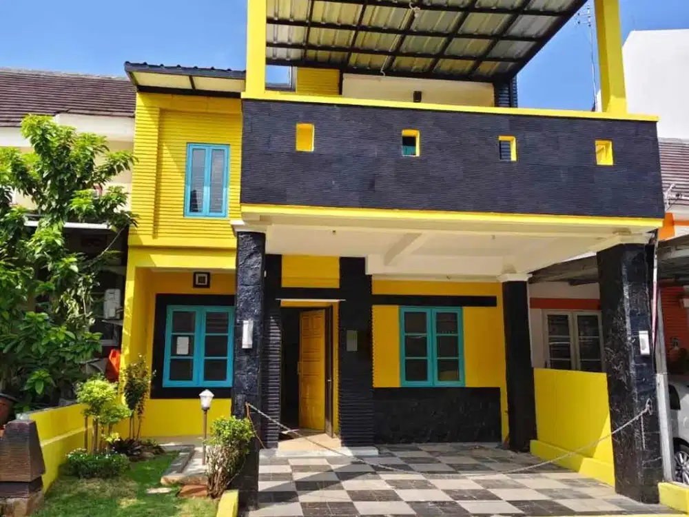 Dijual rumah 2lt di Kota Wisata