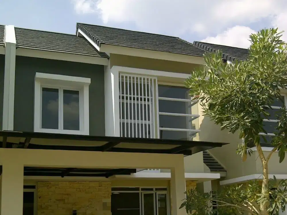 disewakan rumah 2lt di Metland Transyogi