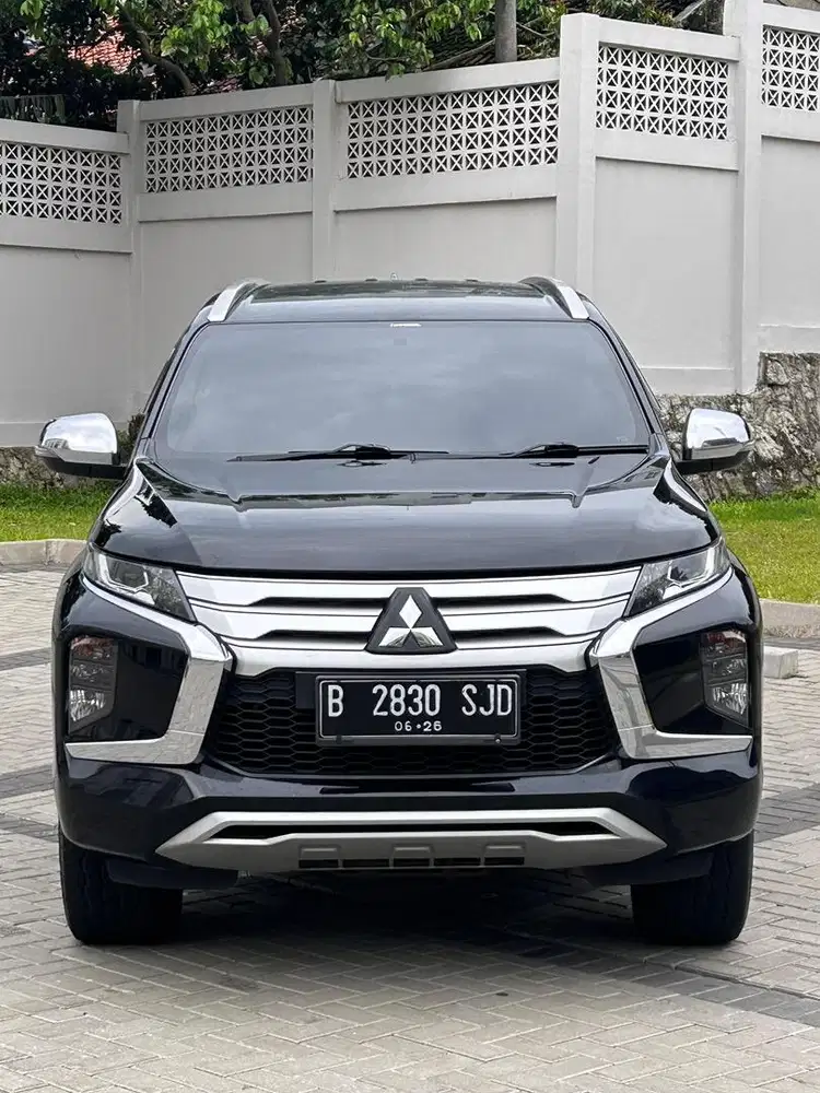Istimewa Mitsubishi Pajero Exceed Non Sunroof AT Diesel 2021 Hitam