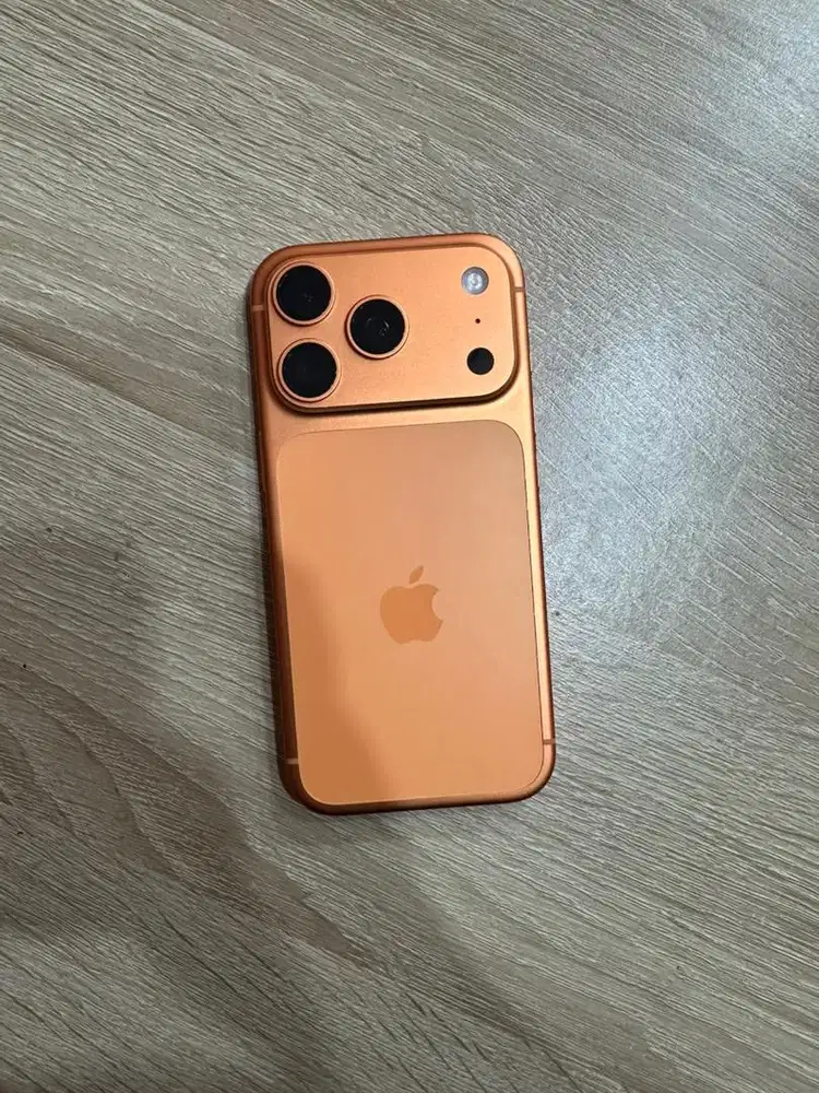 iphone 17 pro 256 cosmic orange ibox