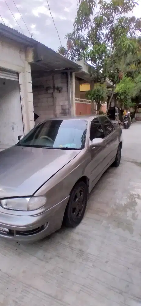 Hyundai Elantra 1997 Bensin