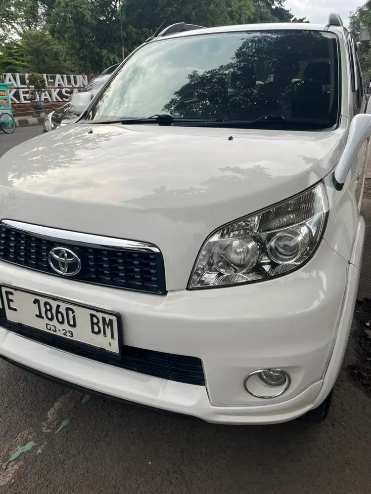 Toyota Rush 2014 Bensin