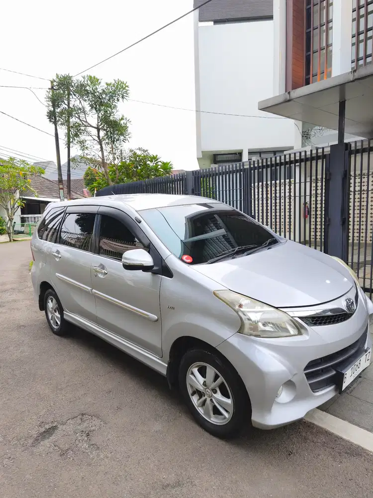 Toyota Avanza 2012 Bensin