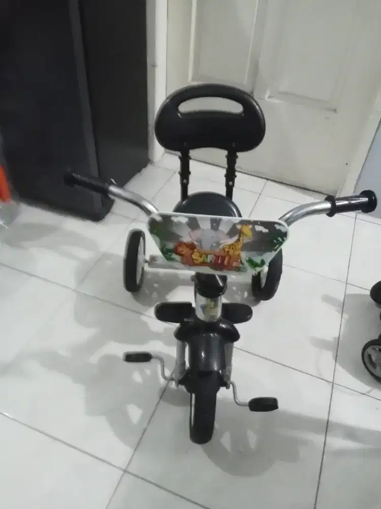 Jual sepeda anak roda tiga
