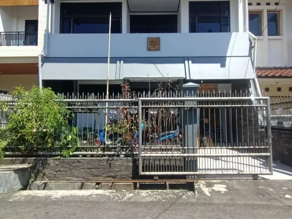Jual Rumah Siap Huni Harga Menarik di Cikutra Sukaluyu Akses Dekat Gedung Sate Kota bandung