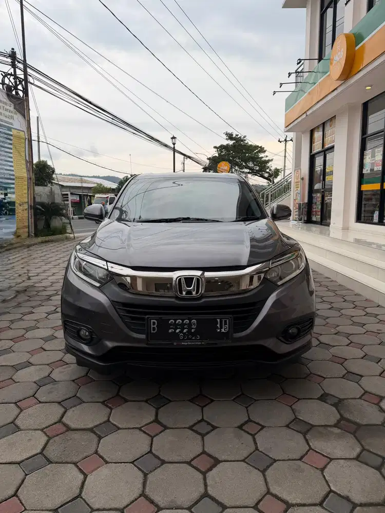 187JT !! Honda HRV New 1.5 E CVT 2020, Facelift