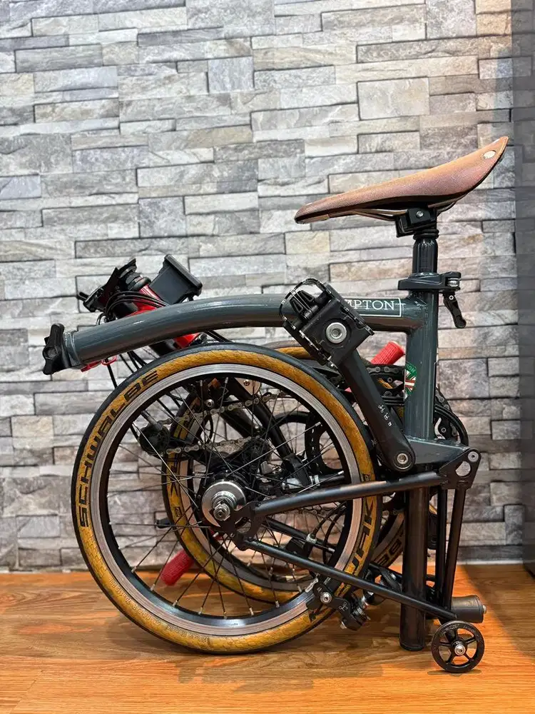 Brompton CHPT3 V1 jarang ada