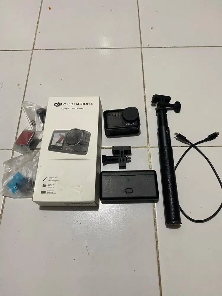 Dji Action 4 Adventure combo