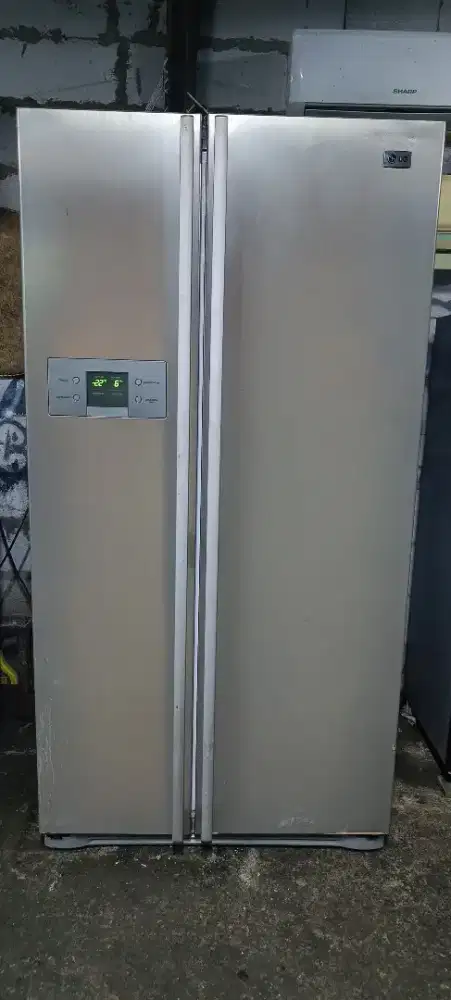 Kulkas sed by sed LG