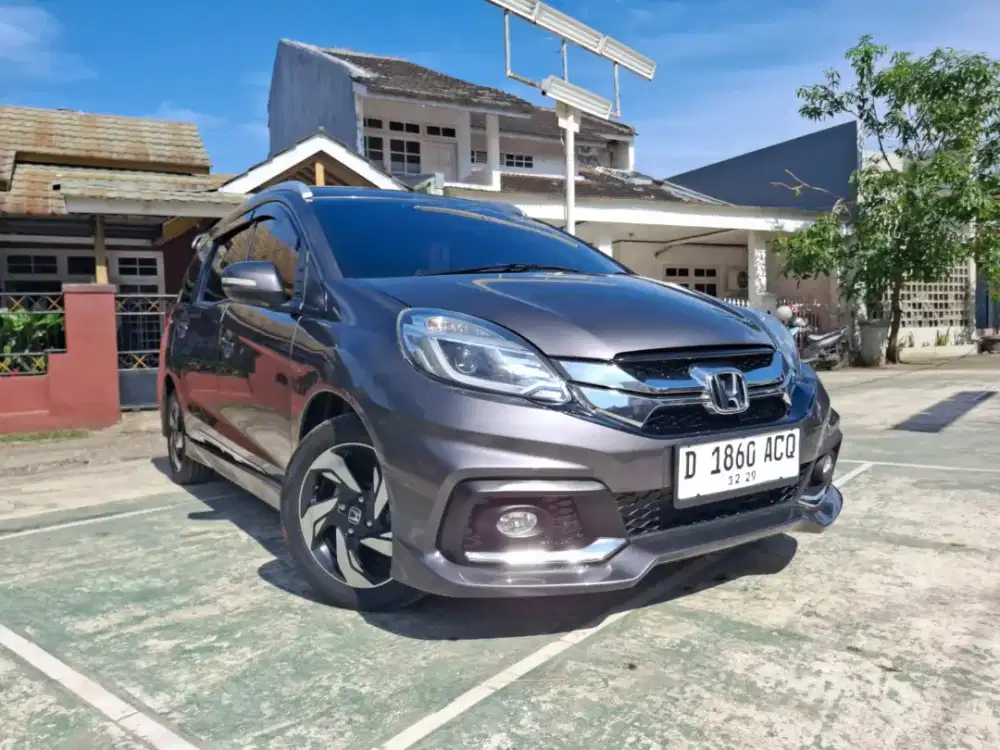 HONDA MOBILIO RS 1.5 MANUAL ISTIMEWA