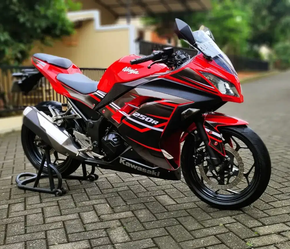 Kawasaki Ninja 250 fi 2015