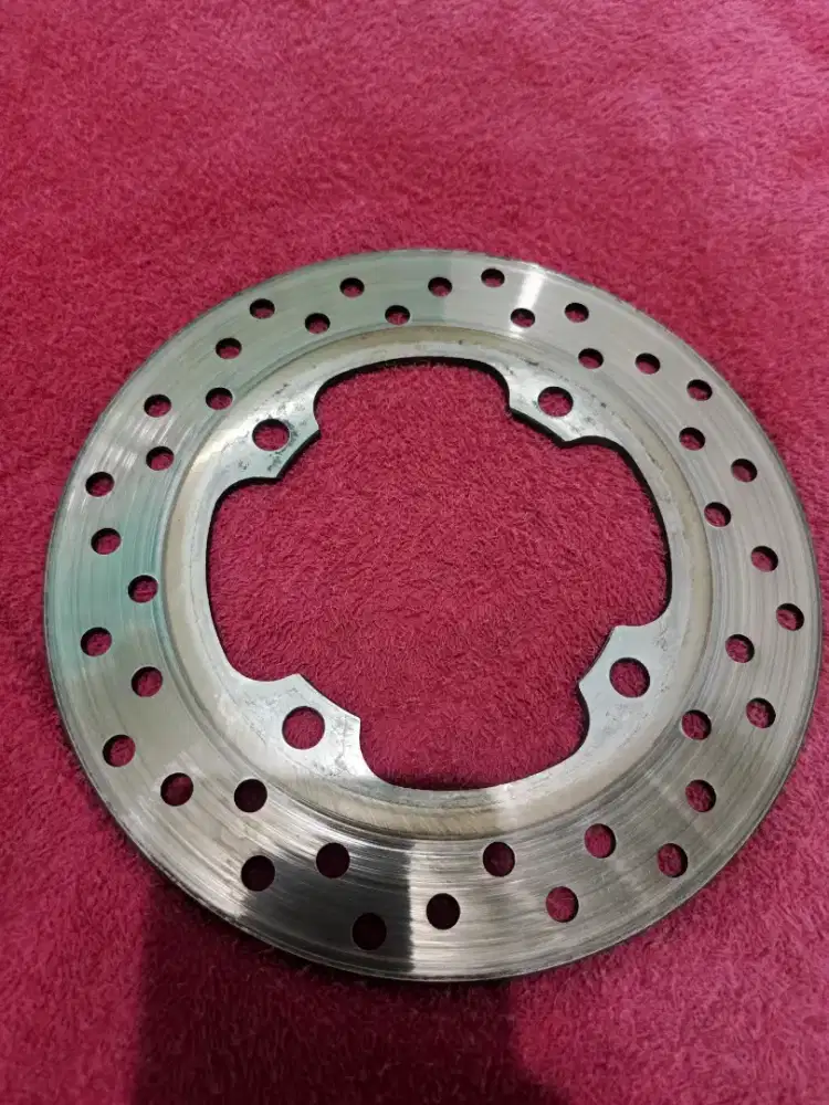Disk cakram belakang vario 160 abs ori