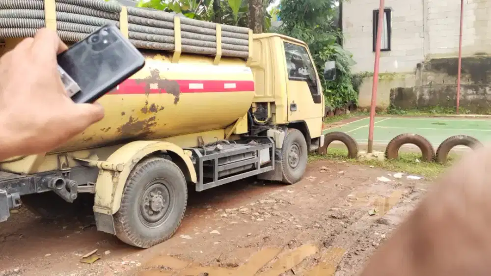 SEDOT WC DAN MAMPET TUNTAS TANPA BONGKAR, CENGKARENG