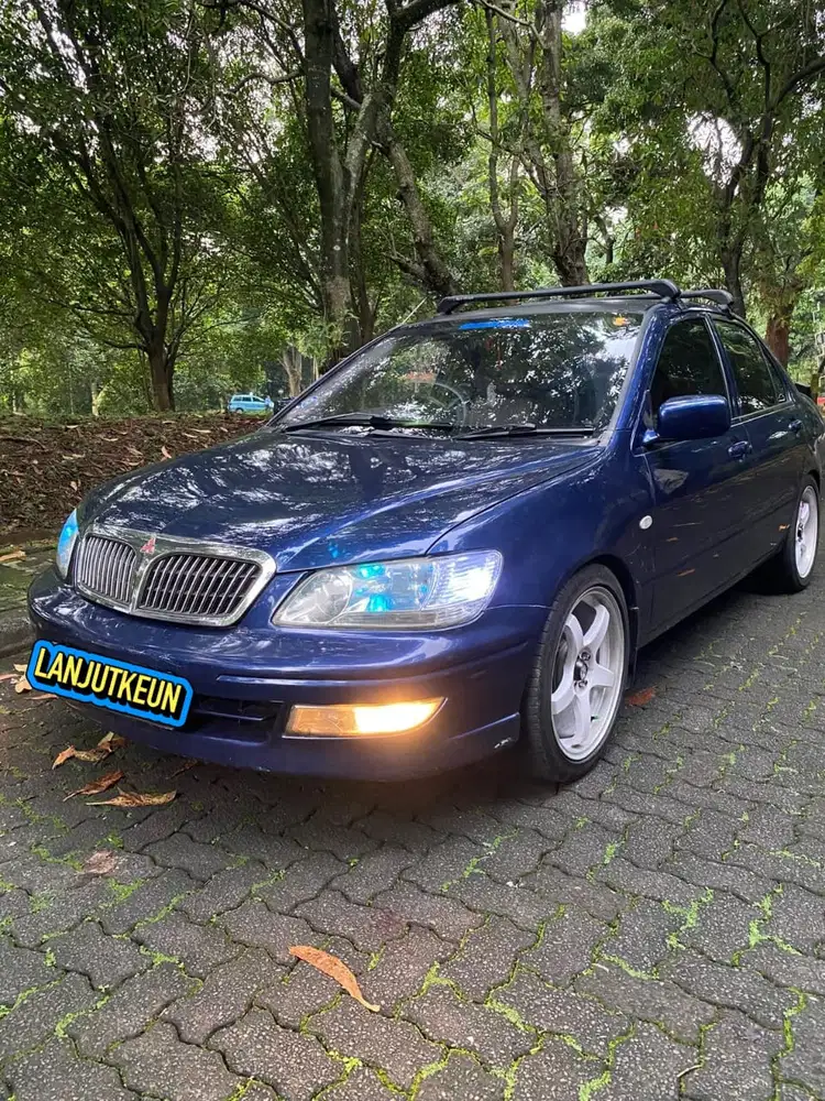 Mitsubishi Lancer 2003 Bensin
