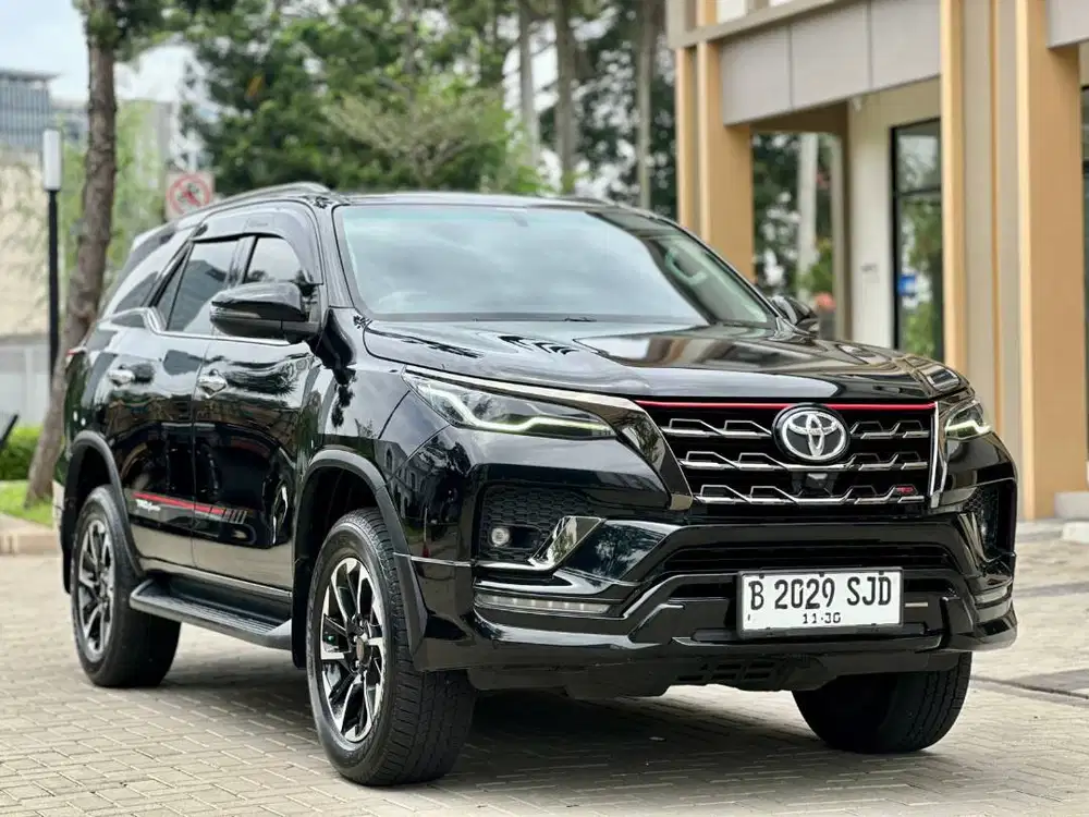 Fortuner VRZ 2.4 TRD AT 2020 Low KM Pajak Panjang Mulus Siap Pakai