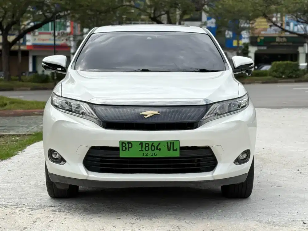 Toyota Harrier 2015