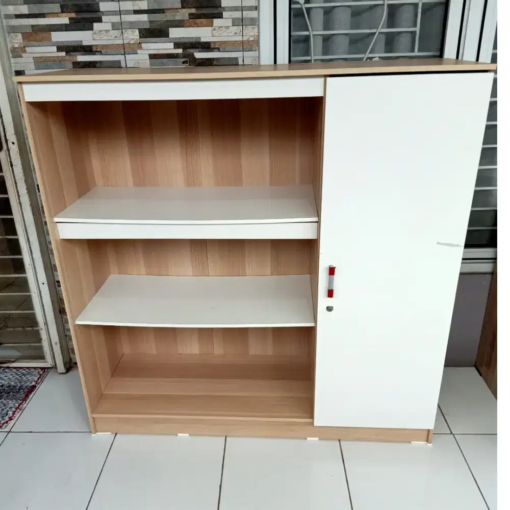 LEMARI KABINET MULTIFUNGSI