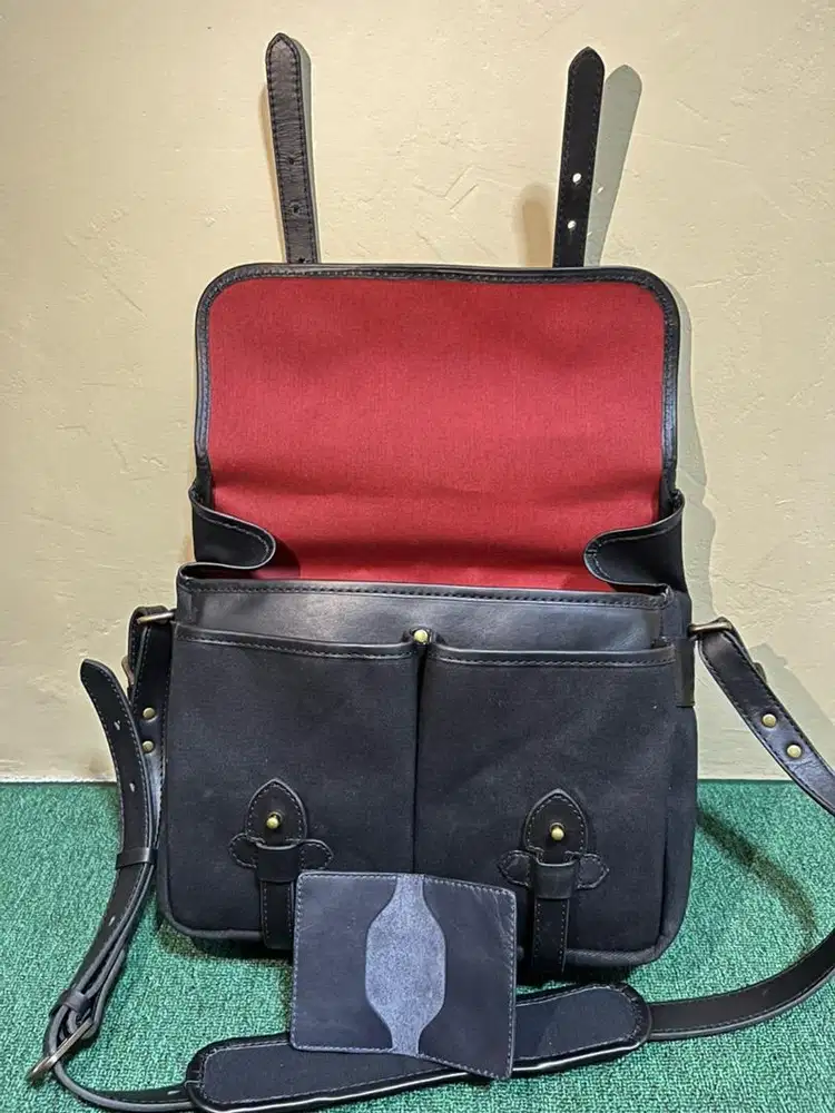 Tas kulit camera cravar