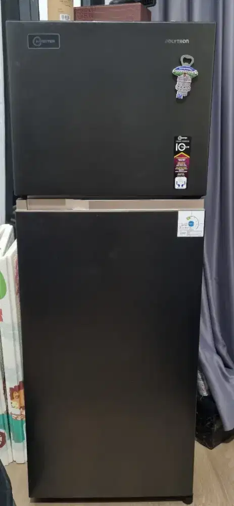 Kulkas 2 Pintu Merk Polytron