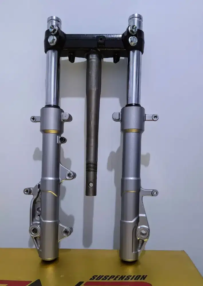 Shock depan adv 160 abs (original)