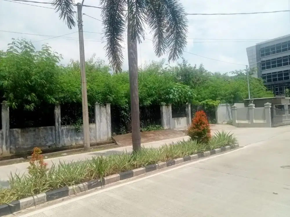 Disewakan lahan di Jl.Siliwangi Narogong  Bekasi