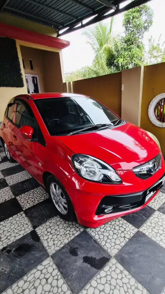 Dijual honda brio