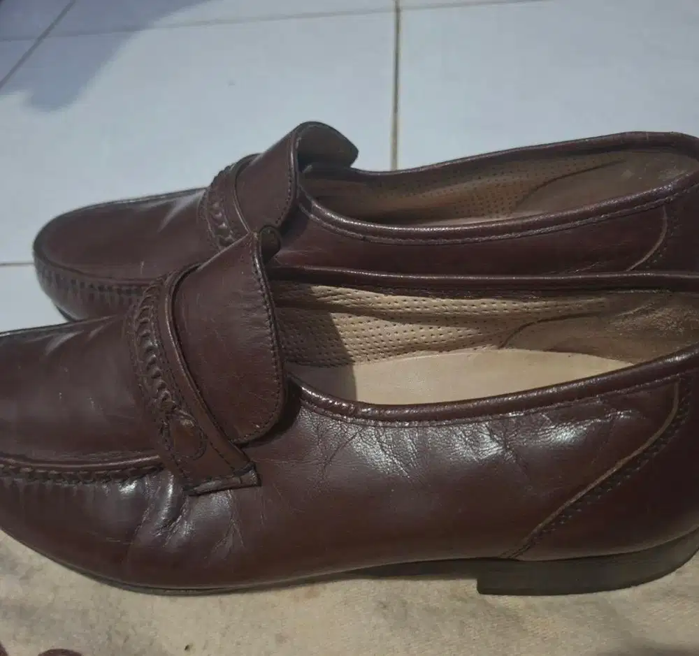 Sepatu Pantovel Vintage Kulit Pria Coklat 43 Besar