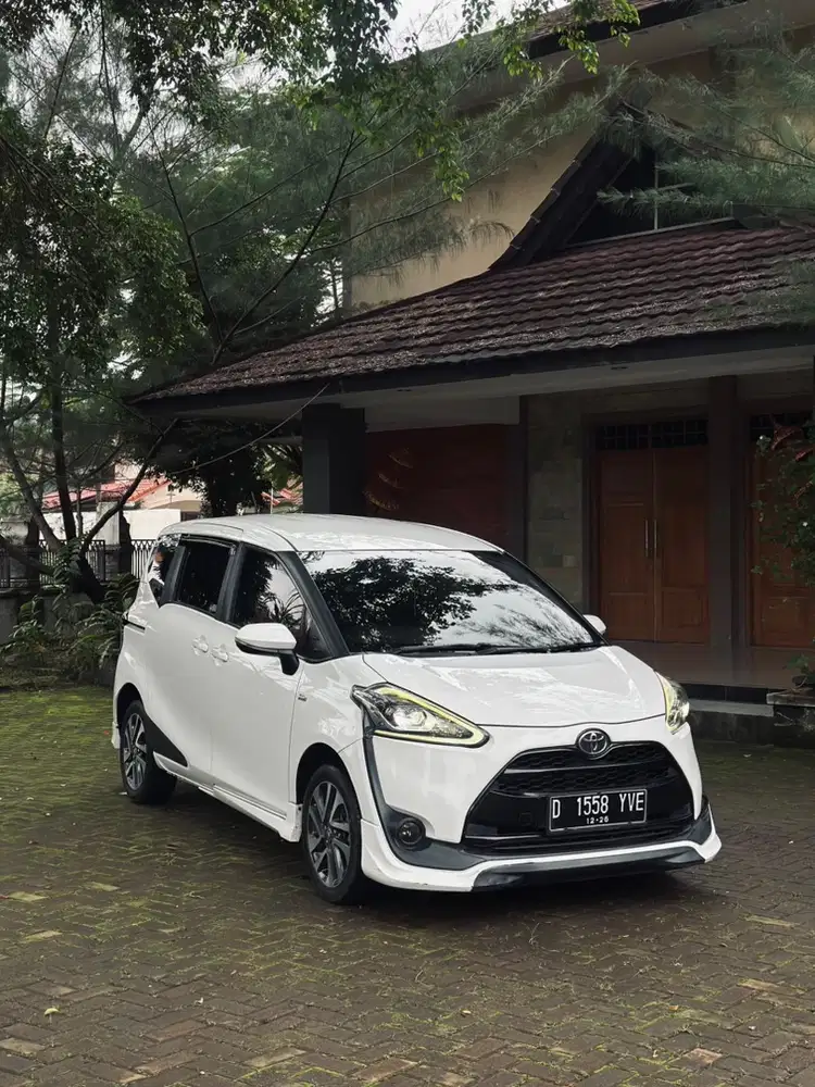 Toyota Sienta 2016 Bensin