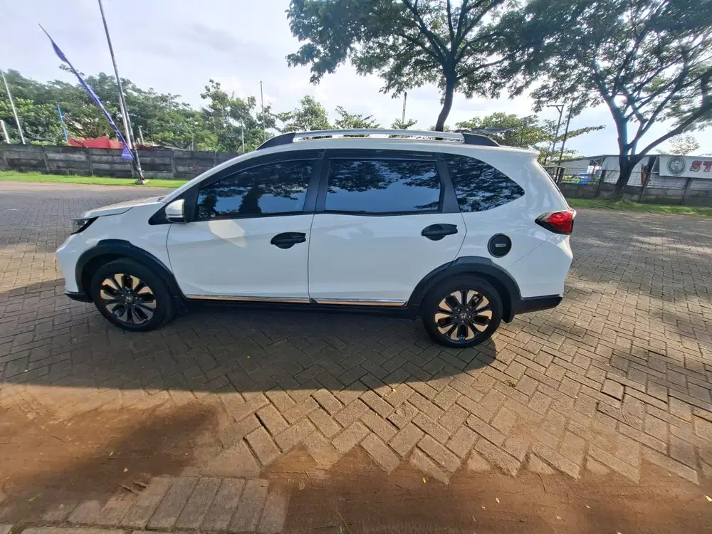 Honda BR-V 2021 Bensin E CVT