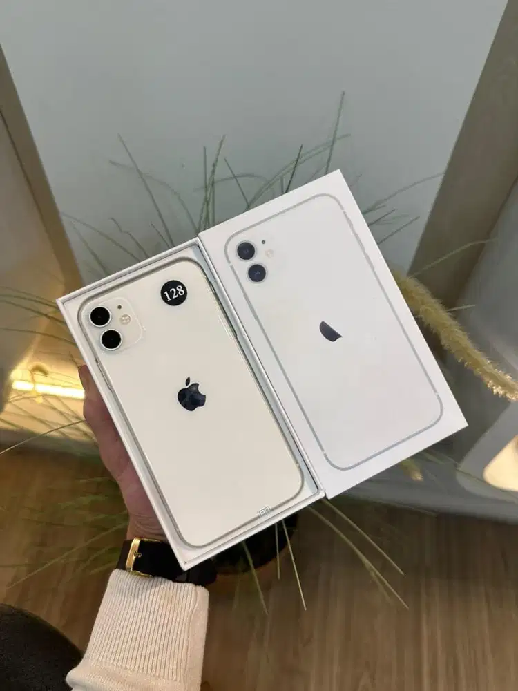 iPhone 11 128GB Mulus Like New