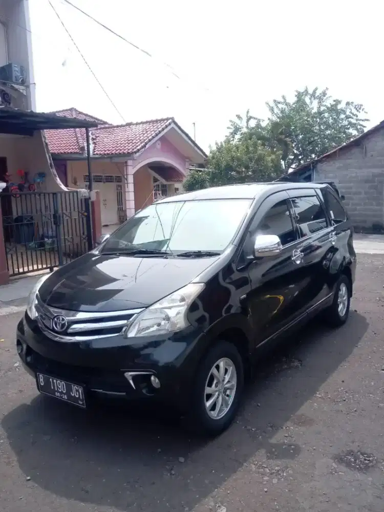 AVANZA G MT DOUBEL AIRBAG
