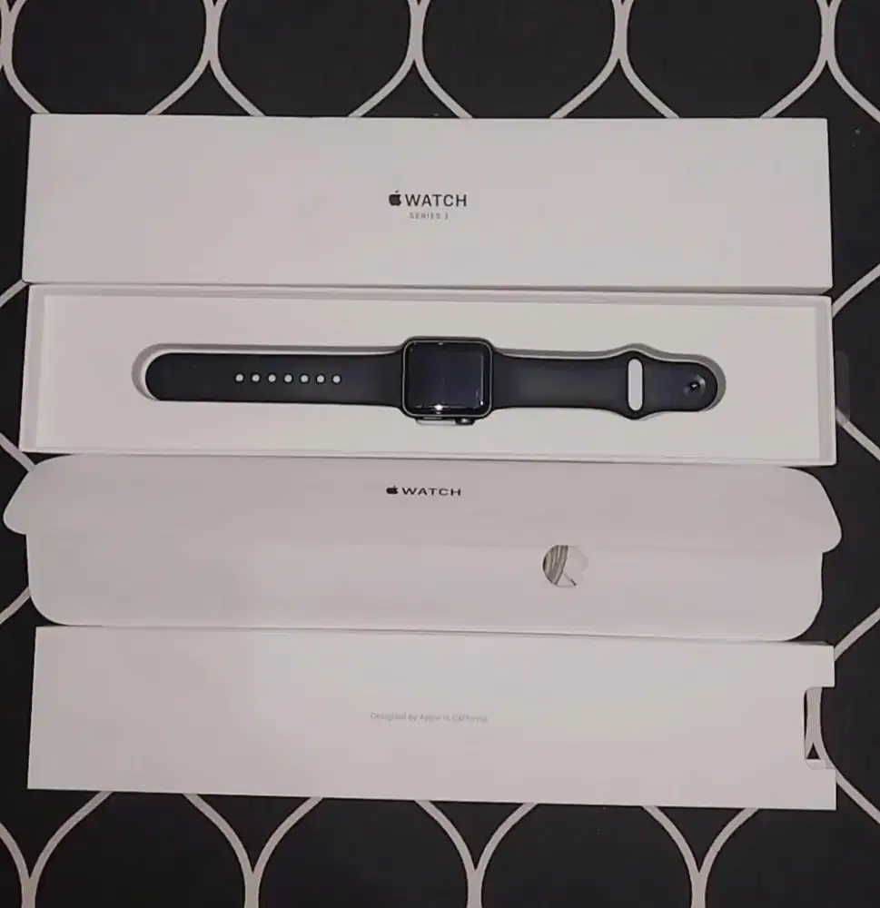 I watch series 3 38MM i box