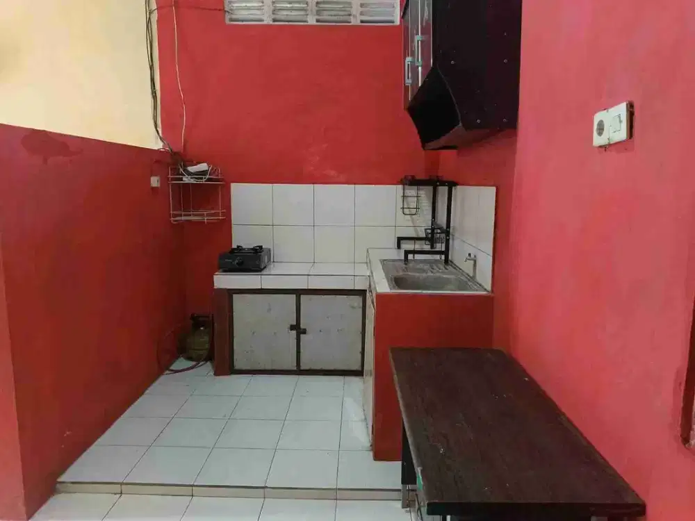 Dikontrakan Rumah Panjangan Simongan