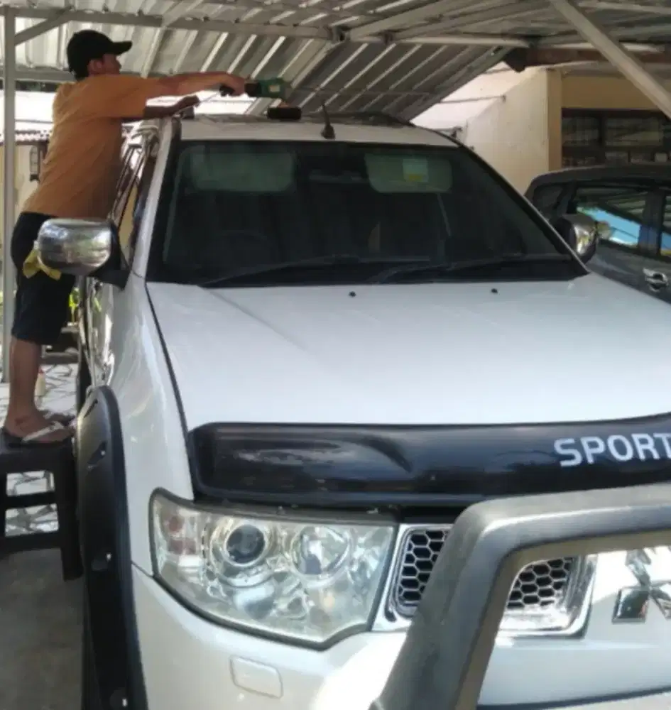 Salon mobil panggilan