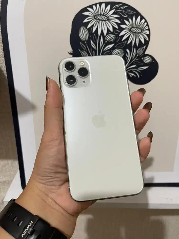 IPHONE 11 PRO MULUSSSS