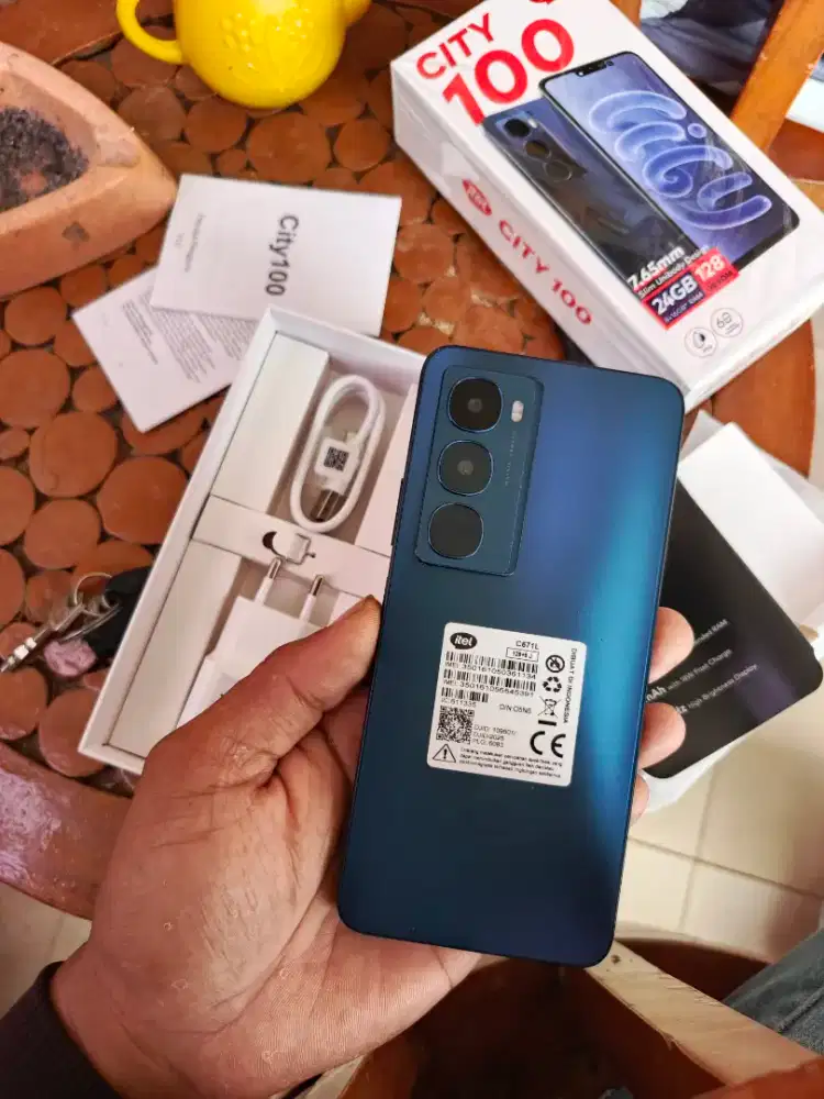 Itel city 100 like new