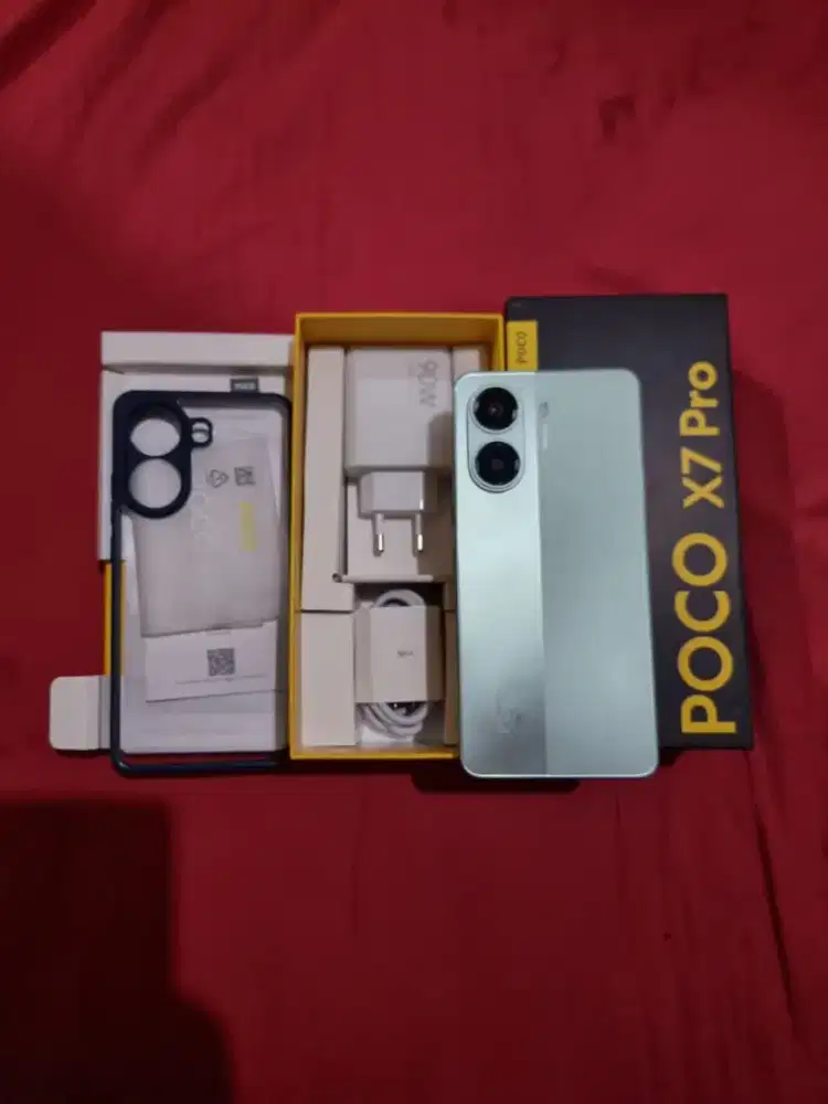 Jual hp bekas POCO X7 PRO 12/512 likenew istinewa garansi panjang