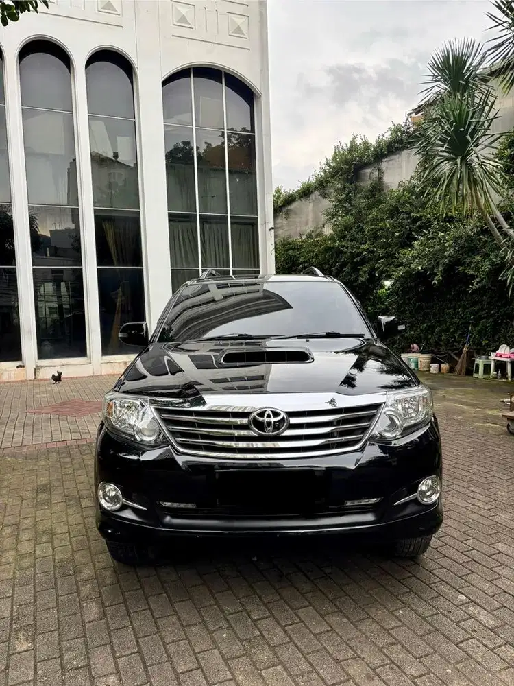 Fortuner VNT (KM 90RB)