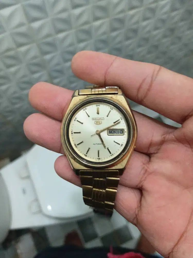 jam tangan seiko 5 pria bekas