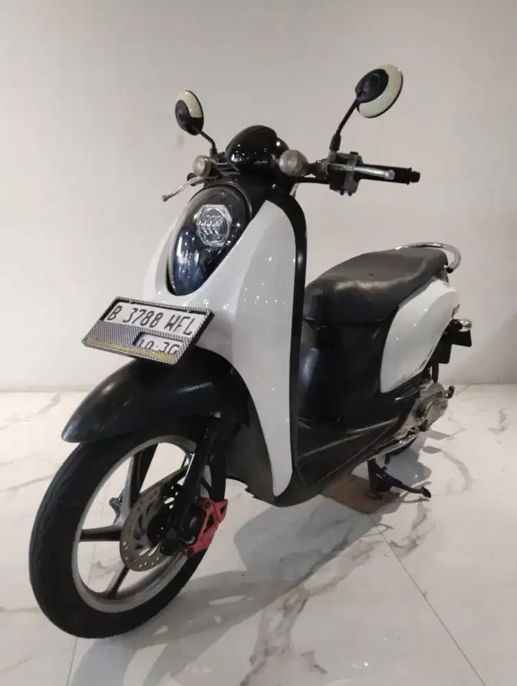A_Honda Scoopy Karbu Tahun 2011