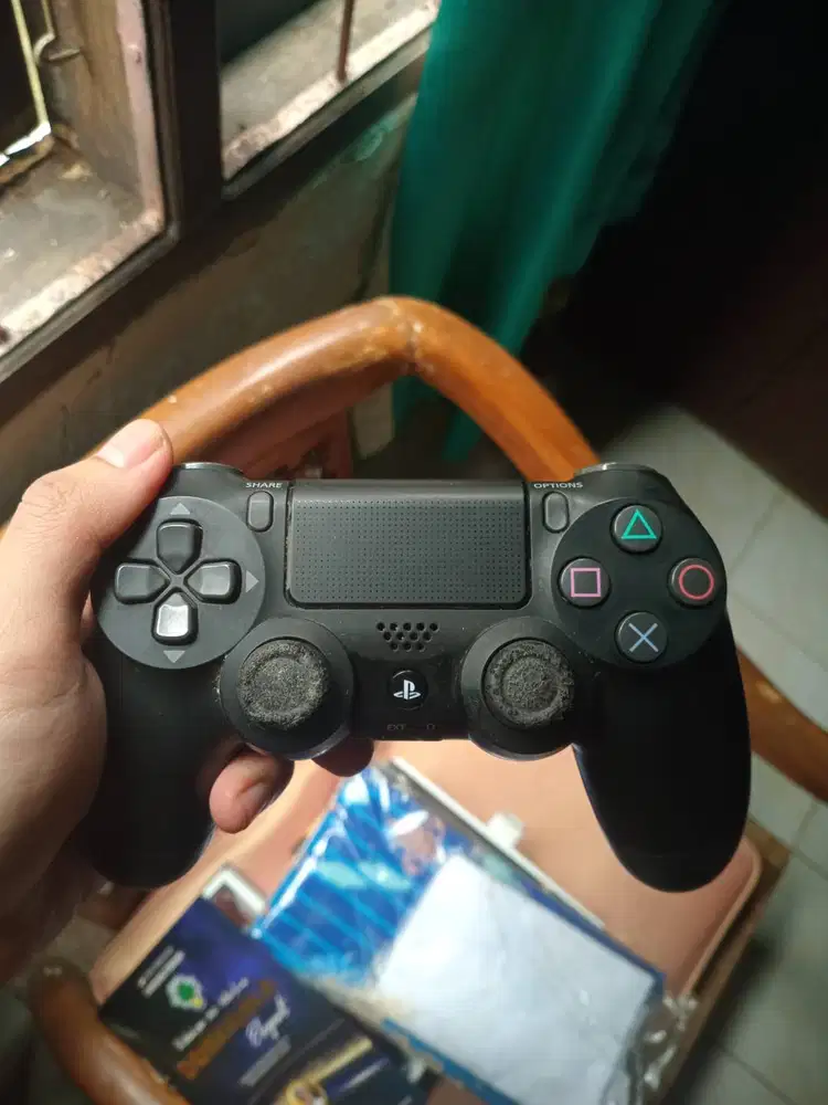 WTS Dualshock4 ori mesin second