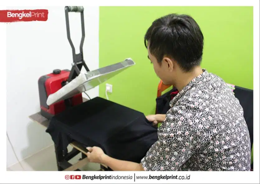 Loker operator mesin press kaos dan packing finishing (Baleendah)