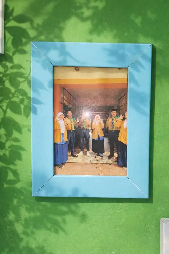 Bingkai Foto Biru Muda