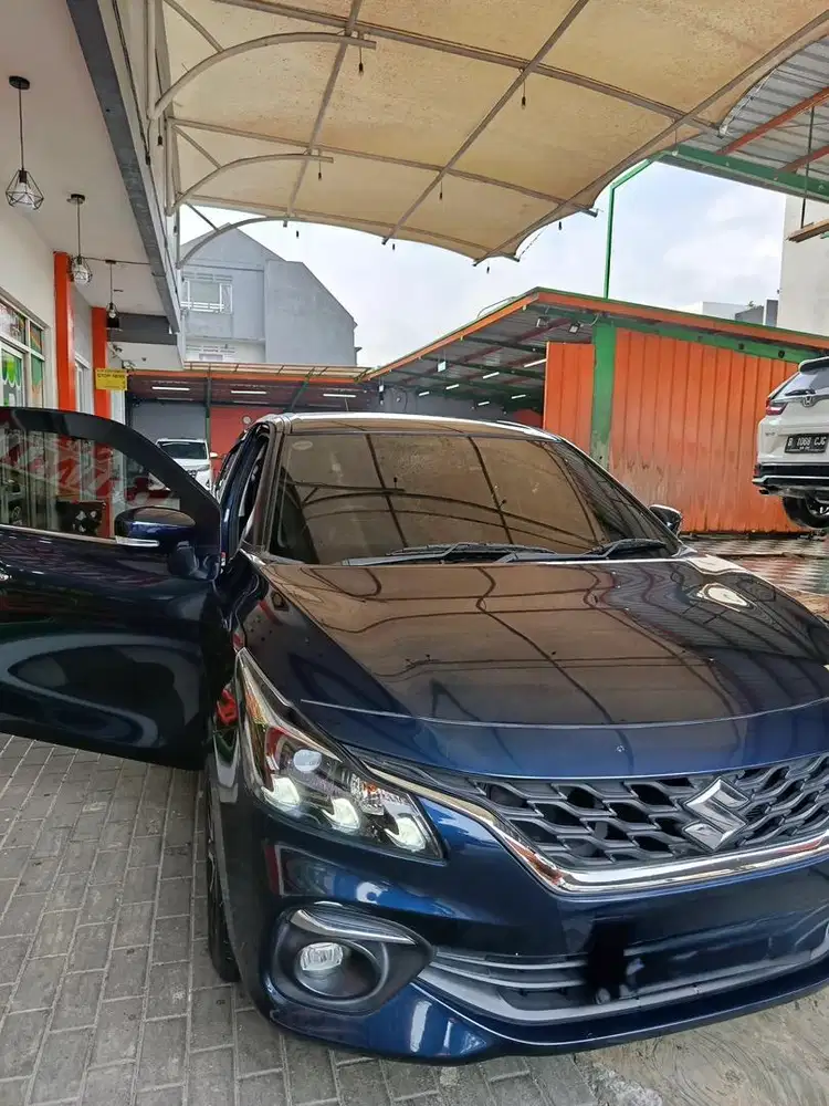 For Sale : Suzuki Baleno AT 2022 Blue - Pristine Condition
